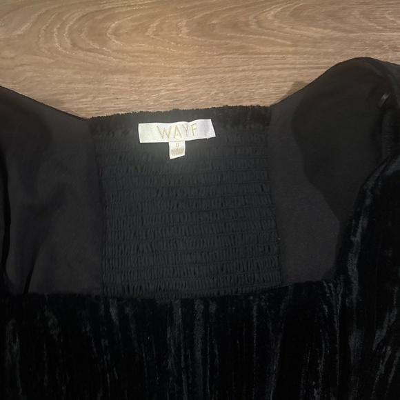 WAYF Top - Picture 3 of 4